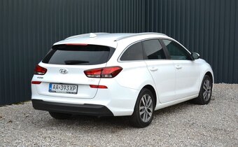 Hyundai i30 CW 1.6 CRDi Family SR 1Majiteľ - 3