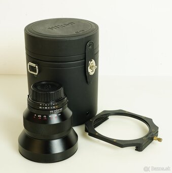 Carl Zeiss Distagon 2,8 15mm ZF.2 na Nikon F . orig. uprava - 3