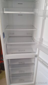 Predám chladničku s mrazničkou. - 3