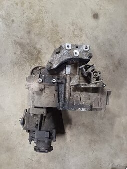 Prevodovka 6 st. manuálna 4×4 JLS - 3