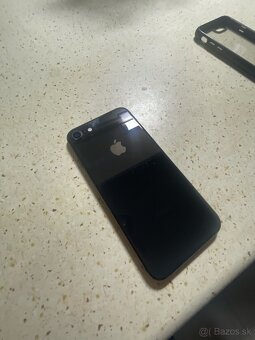 Iphone 8 - 3