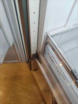 Chladnička Bosh KIR51AF30 - 3