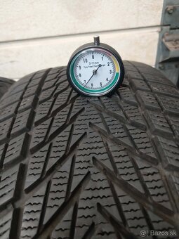 235/50 R 19 zimné GOODYEAR. - 3