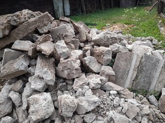 Darujem kamene, beton - 3