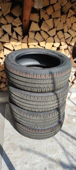 Goodyear 195/55R16 - 3