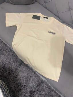 Balenciaga veľkosť S- 55€ - 3
