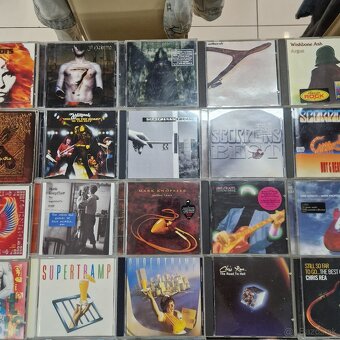 CD-čka...MANOWAR,DOORS,IN EXTREMO,DIMMU BORGIR,WISHBONE ASH, - 3