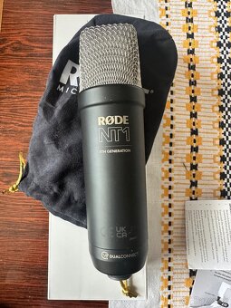 RODE NT1 5th Generation + stojan + štúdiove sluchadla - 3