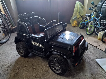 Detské elektrické autíčko JEEP - 3