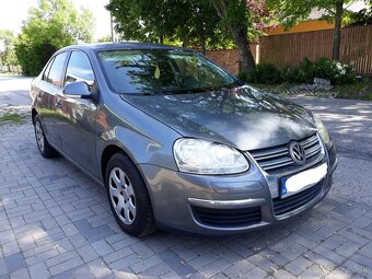 Predám Volkswagen Jetta 1.9. TDI 77 kw rok 2007 - 3