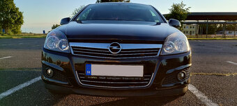 ASTRA SEDAN - 3