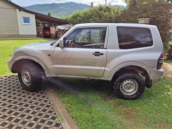MITSUBISHI PAJERO R.V.7/2002 2,5 DIESEL - 3