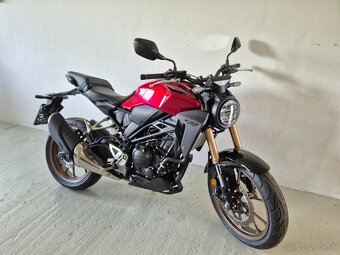 Honda CB300R - 3