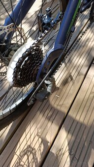 Predám skladací hliníkový bicykel 20" - 3