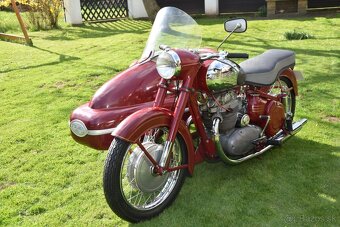 Hezká JAWA 500 OHC 02 se sidecarem Velorex - 3