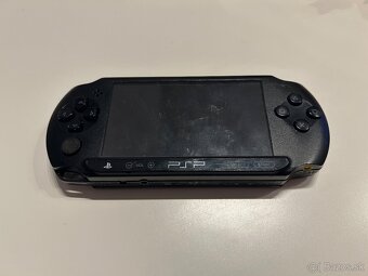 PSP E1004 Street - 3