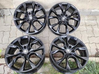 19" Skoda Octavia RS - Xtreme - 3
