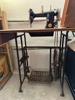 Sijaci stroj Bobbin - 3