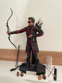 AVENGERS: AGE OF ULTRON HAWKEYE 1/6TH SCALE COLLECTIBLE FIGU - 3