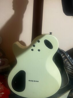 Gitara LAG elektrická + kombo Marshall Valvestate VS30R - 3