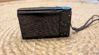 Sony RX100 VI - 3