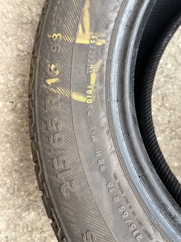 215/60R16 - 3