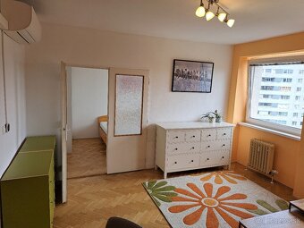 Slnečný 2i byt s nádhernym výhľadom - Miletičova - 3