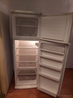 Calex chladnička s mrazničkou. - 3