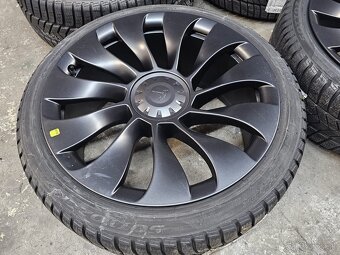 TESLA MODEL Y Originálne 21“ zimné pneumatiky Pirelli - 3