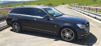 Mercedes W204 - 3