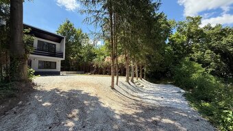 Nádherný novo zrekonštruovaný dom vo Vrbovom pri Piešťanoch - 3