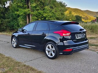 Ford Focus 1.0 EcoBoost ST-LINE • 2018 • TOP - 3