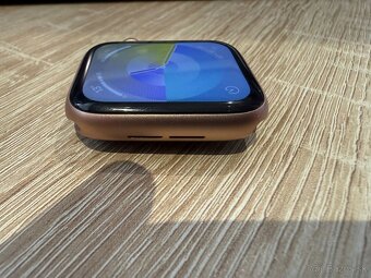 Apple Watch SE 44 mm - 3