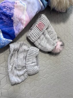 Zimný overal/kombinéza Reserved 104 s doplnkami - 3