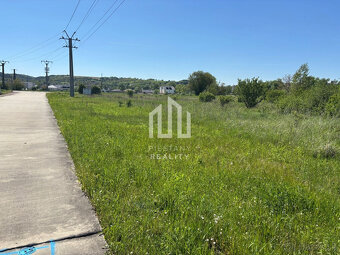 Stavebný pozemok v blízkosti golfového ihriska a kúpeľov Pie - 3