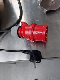 Mlynček na mäso 32 Mäsiarský vlček rezačka 32 - 3