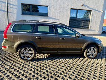 Volvo XC70 Cross Country 5D AWD - 3