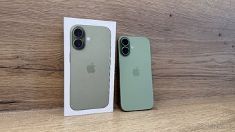 Apple iPhone 17 512GB Sage - 3