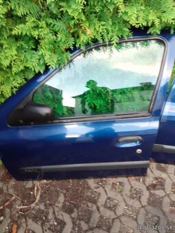 Predam bocne dvere na renaul clio rok 2002 - 3