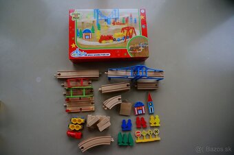 Drevená železnica s vláčikmi - 3