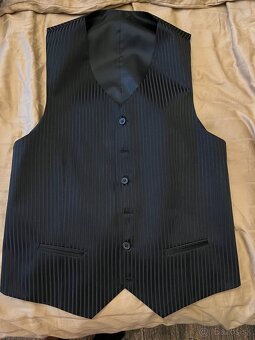 Predám pánsky oblek krásny - 3