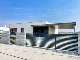 Novostavba - moderný 4 izbový bungalov Most pri Bratislave - 3