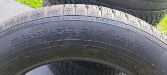 235/55 R17 Nokian WR A4 - 3