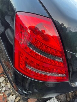 Mercedes w221 s Class zadne svetla facelift - 3