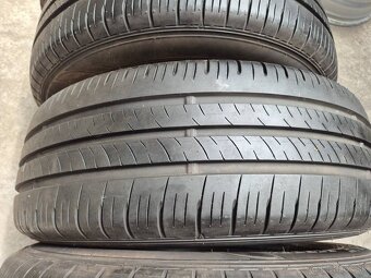 215/60 r16 letné 4 ks DUNLOP dezén 7,3 - 7,1 mm - 3