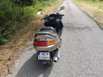 Predám Yamaha Majesty 250 - 3