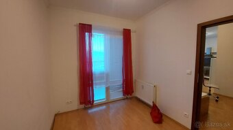 Na predaj 1,5 izbový byt na Budovateľskej ul. - 3