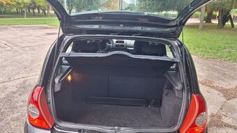 Predám Renault Clio Storia 1.2 55kw - 3