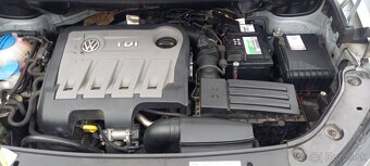 Volkswagen Touran 1.6TDI 77kw - 3