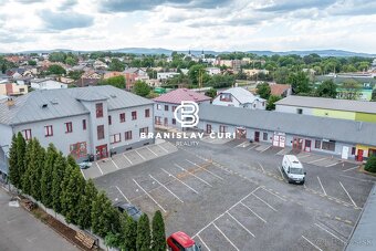 OBCHODNO-SKLADOVÝ AREÁL V BARCI - 3